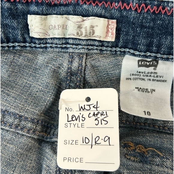 WJ4. Levi’s 515 Jean shorts raw hem Rise 9 • Size 10 - Picture 2 of 3